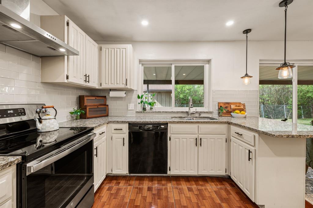 1121 Timbercreek Road, Benbrook, TX 76126