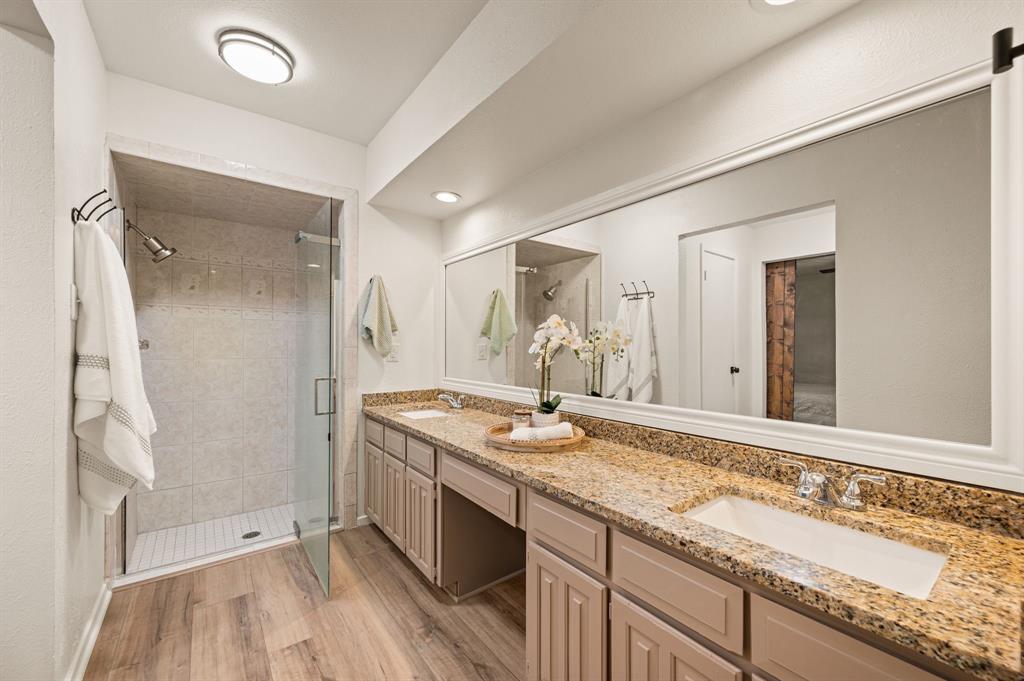 1121 Timbercreek Road, Benbrook, TX 76126 1121 Timbercreek Road, Benbrook, TX 76126