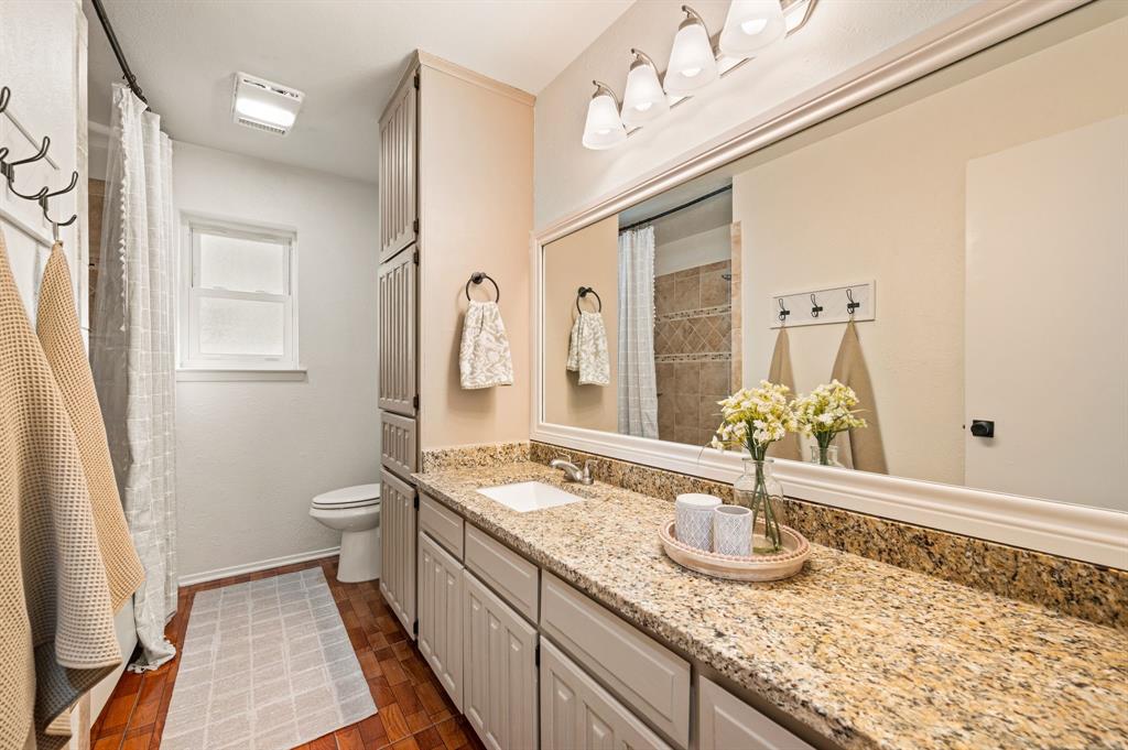 1121 Timbercreek Road, Benbrook, TX 76126