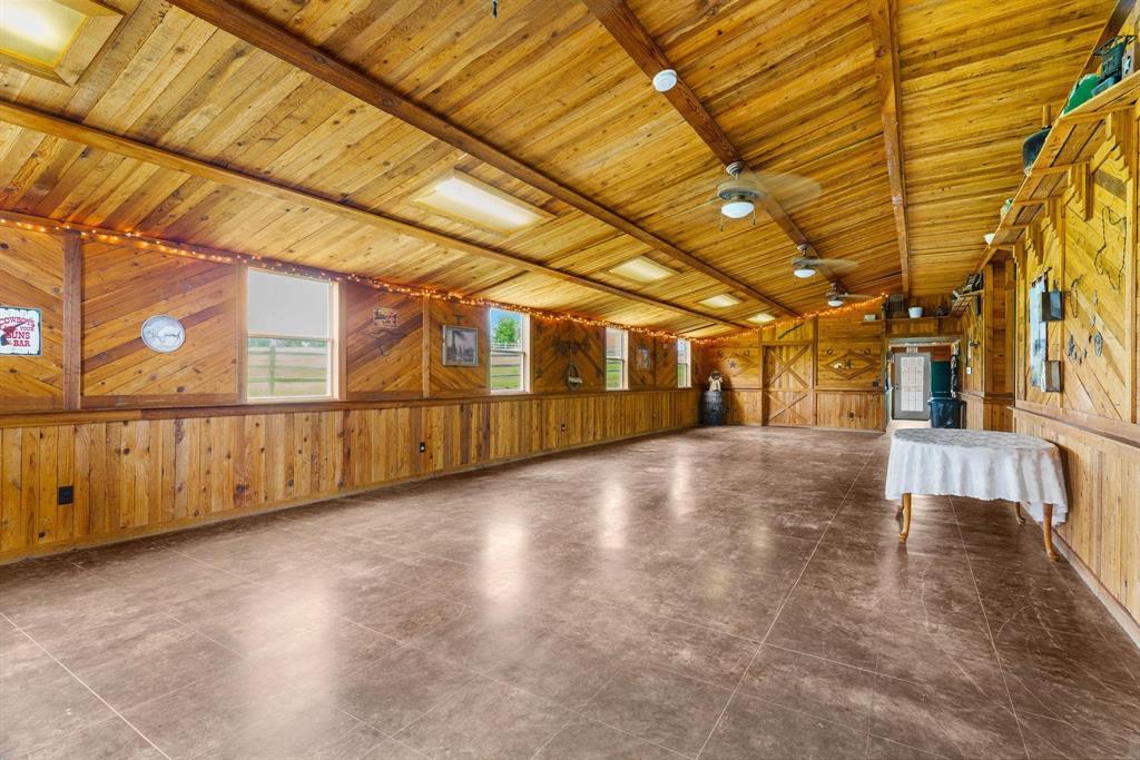 8685 FM 1827, Anna, TX 75409