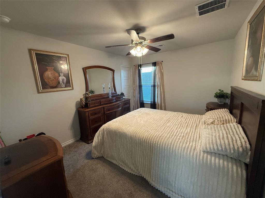 128 Rosings Place, Everman, TX 76140