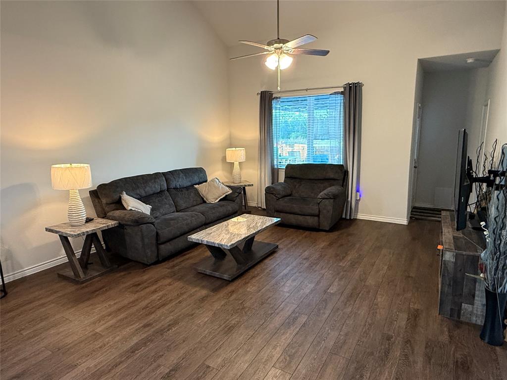 128 Rosings Place, Everman, TX 76140