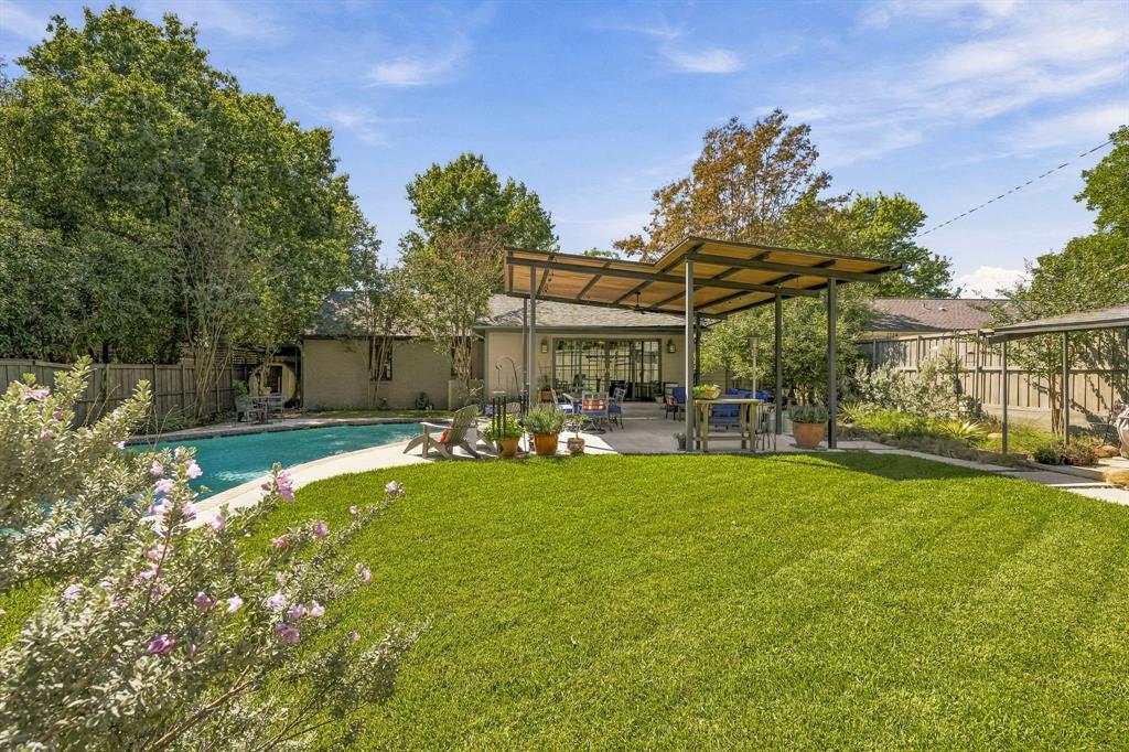 612 Northlake Drive, Dallas, TX 75218