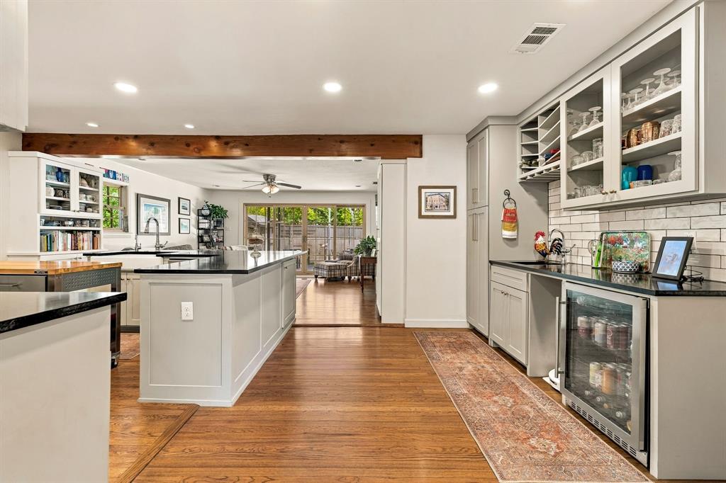 612 Northlake Drive, Dallas, TX 75218