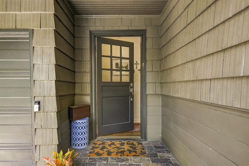 612 Northlake Drive, Dallas, TX 75218