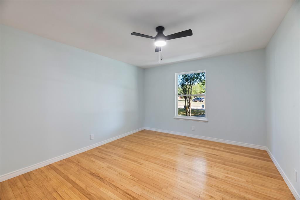 1522 Gillette Circle, Dallas, TX 75217