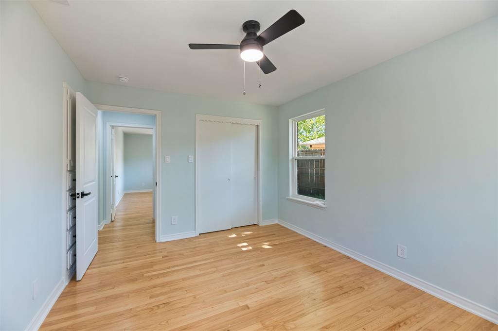 1522 Gillette Circle, Dallas, TX 75217