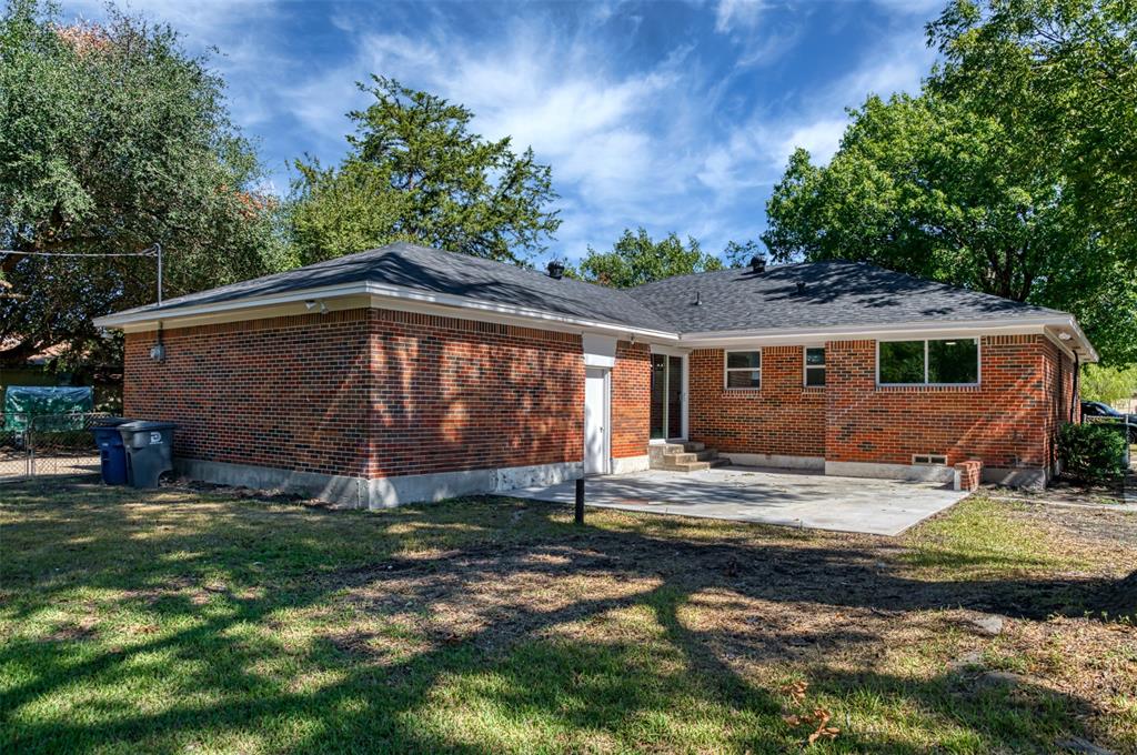 1522 Gillette Circle, Dallas, TX 75217