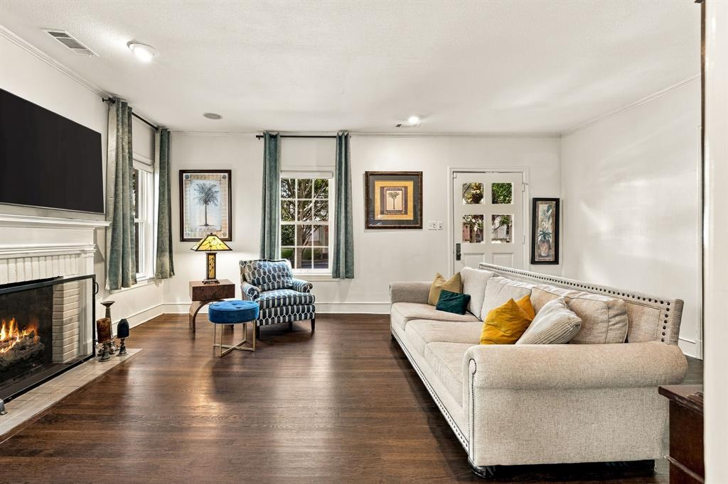 5318 Merrimac Avenue, Dallas, TX 75206 5318 Merrimac Avenue, Dallas, TX 75206