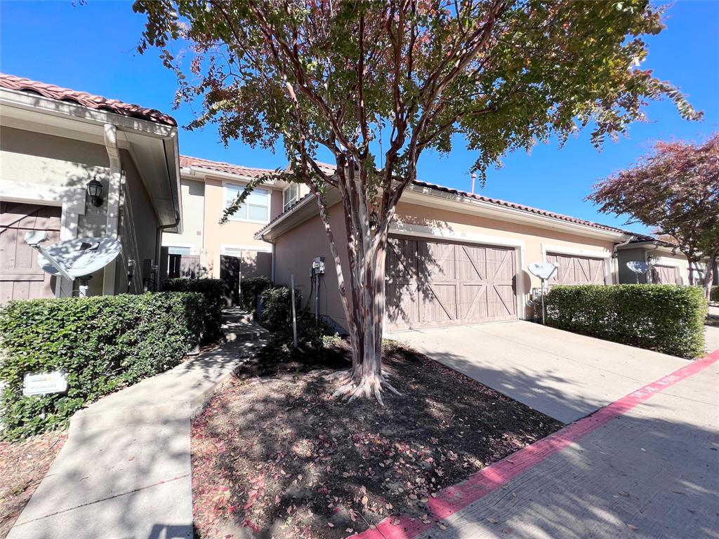 436 Fuente, Irving, TX 75039