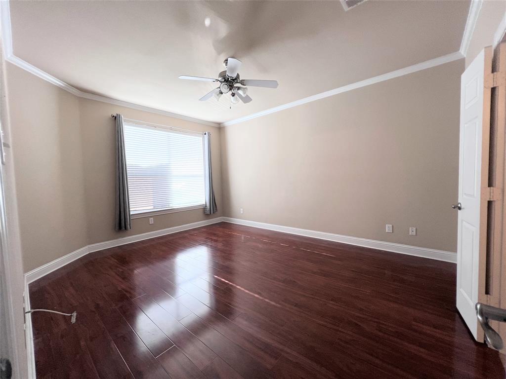 436 Fuente, Irving, TX 75039