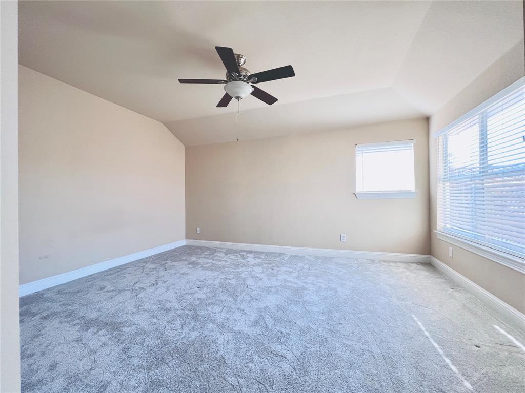 436 Fuente, Irving, TX 75039