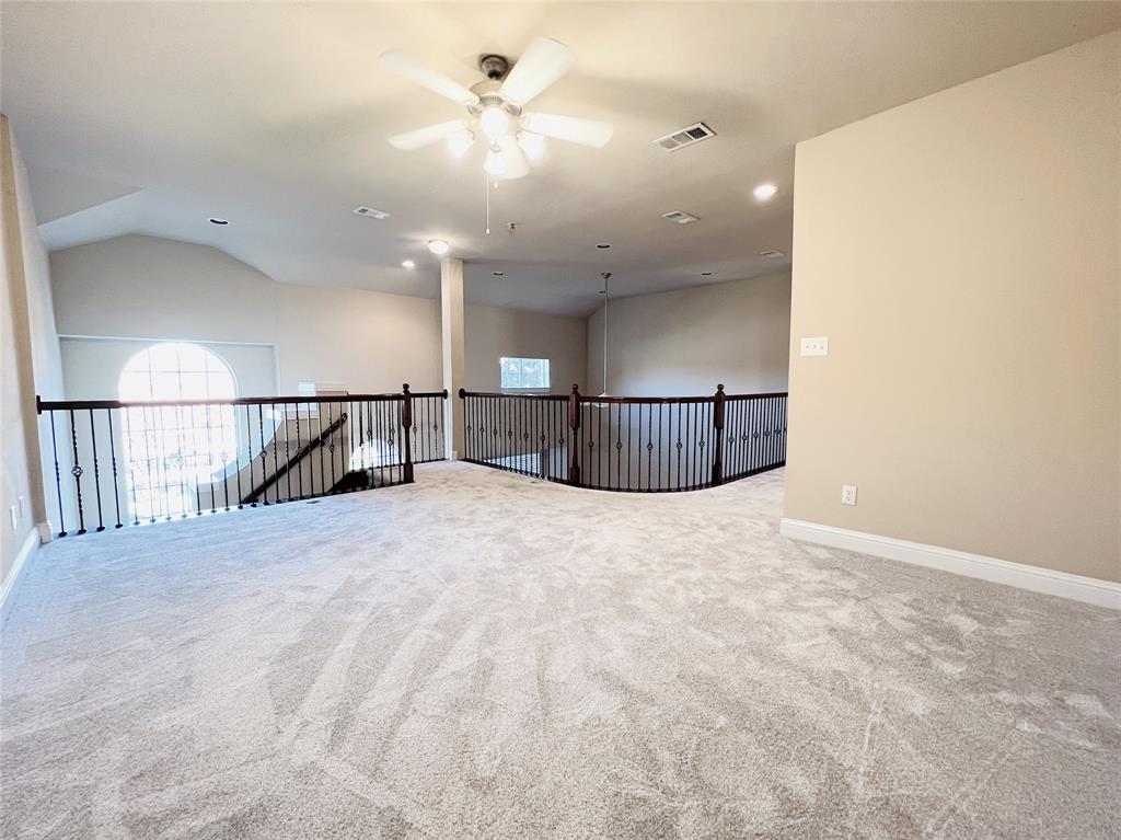 436 Fuente, Irving, TX 75039