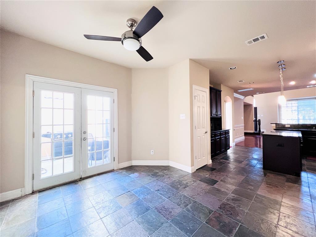 436 Fuente, Irving, TX 75039