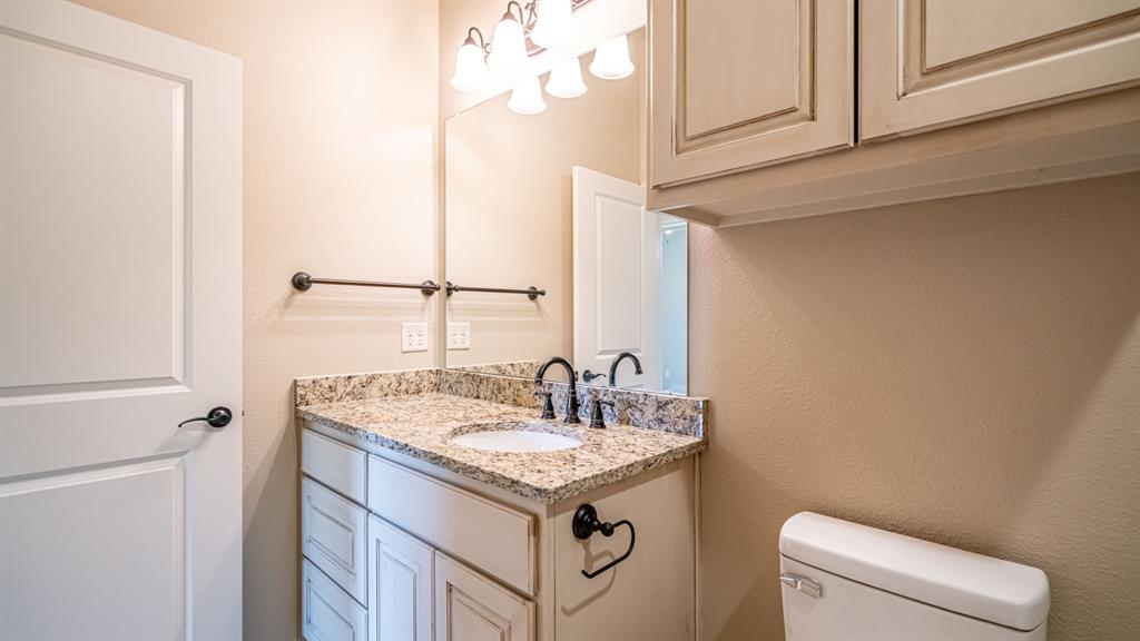 2714 Austin Drive, Granbury, TX 76048