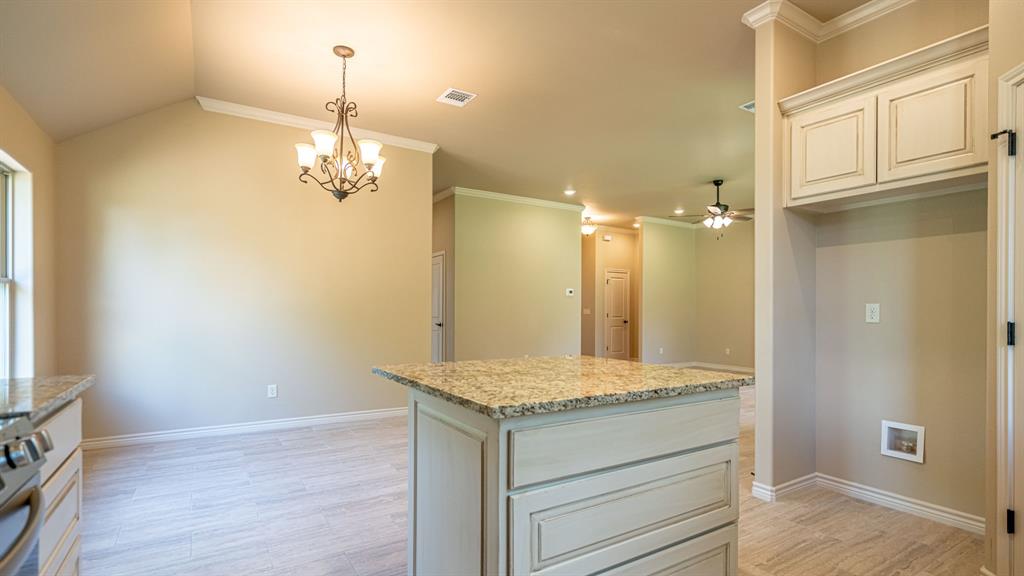 2714 Austin Drive, Granbury, TX 76048