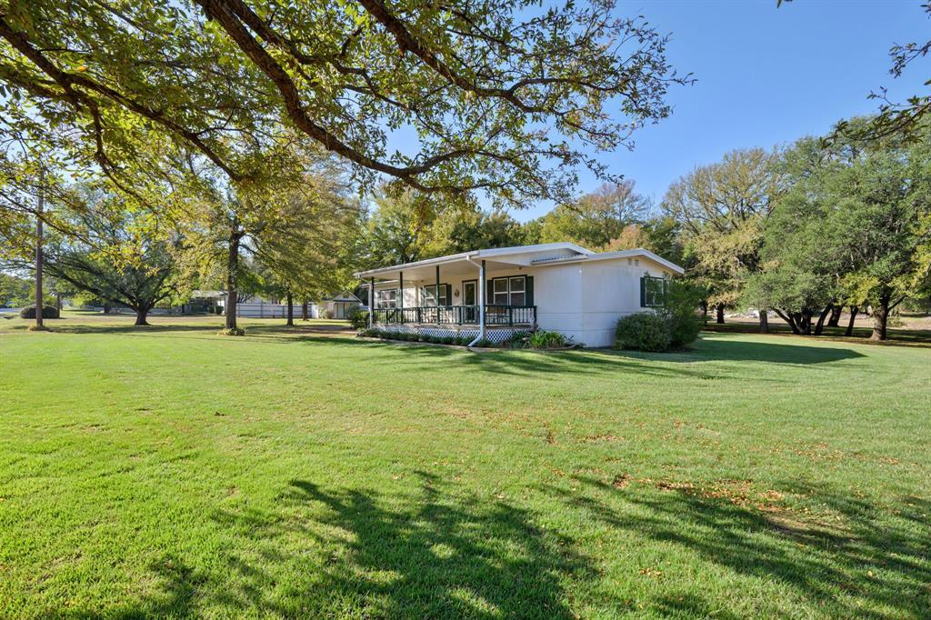 404 Cleveland Road, Granbury, TX 76049
