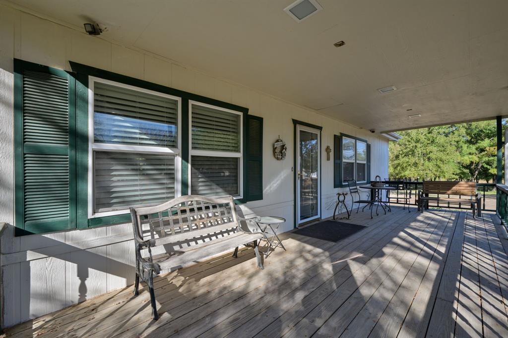 404 Cleveland Road, Granbury, TX 76049