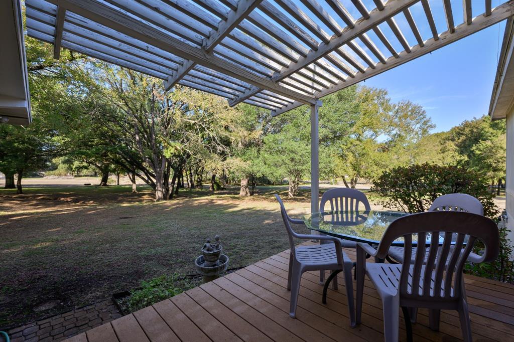 404 Cleveland Road, Granbury, TX 76049