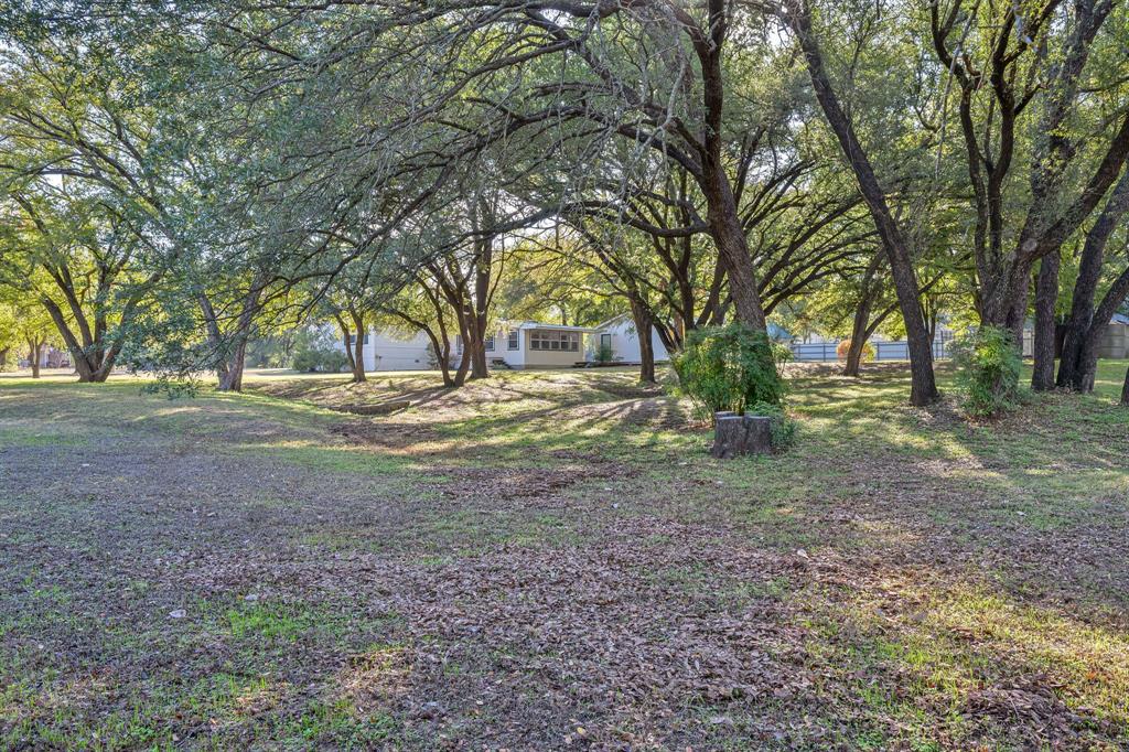 404 Cleveland Road, Granbury, TX 76049