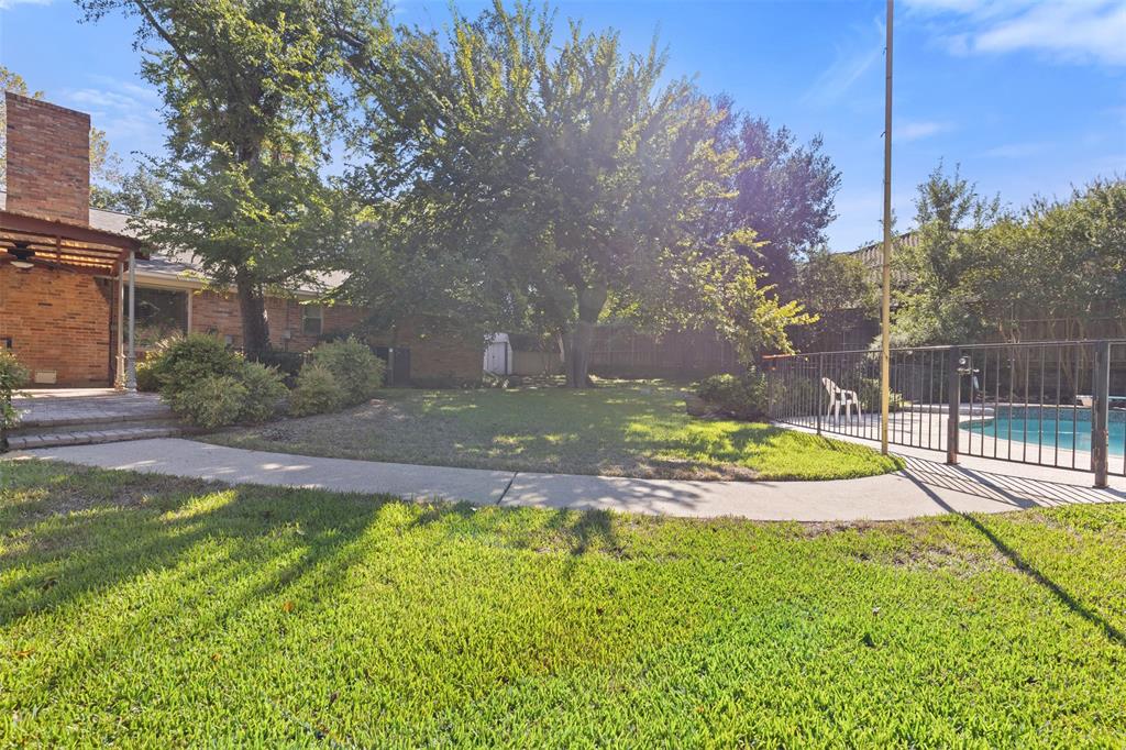 7010 S Janmar Drive, Dallas, TX 75230