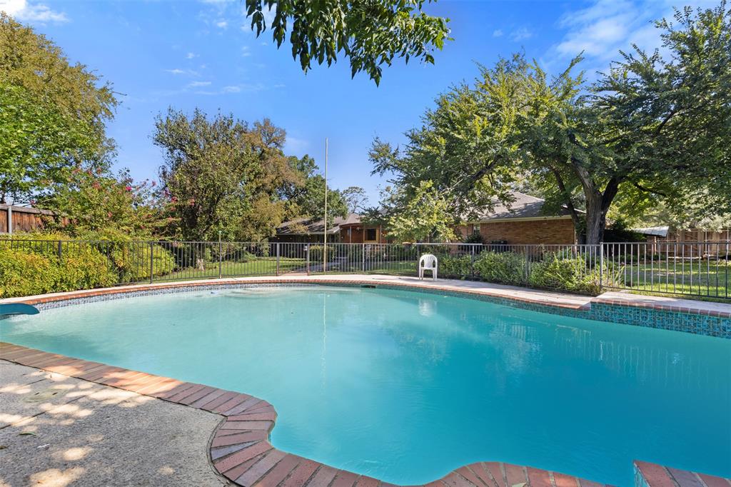 7010 S Janmar Drive, Dallas, TX 75230