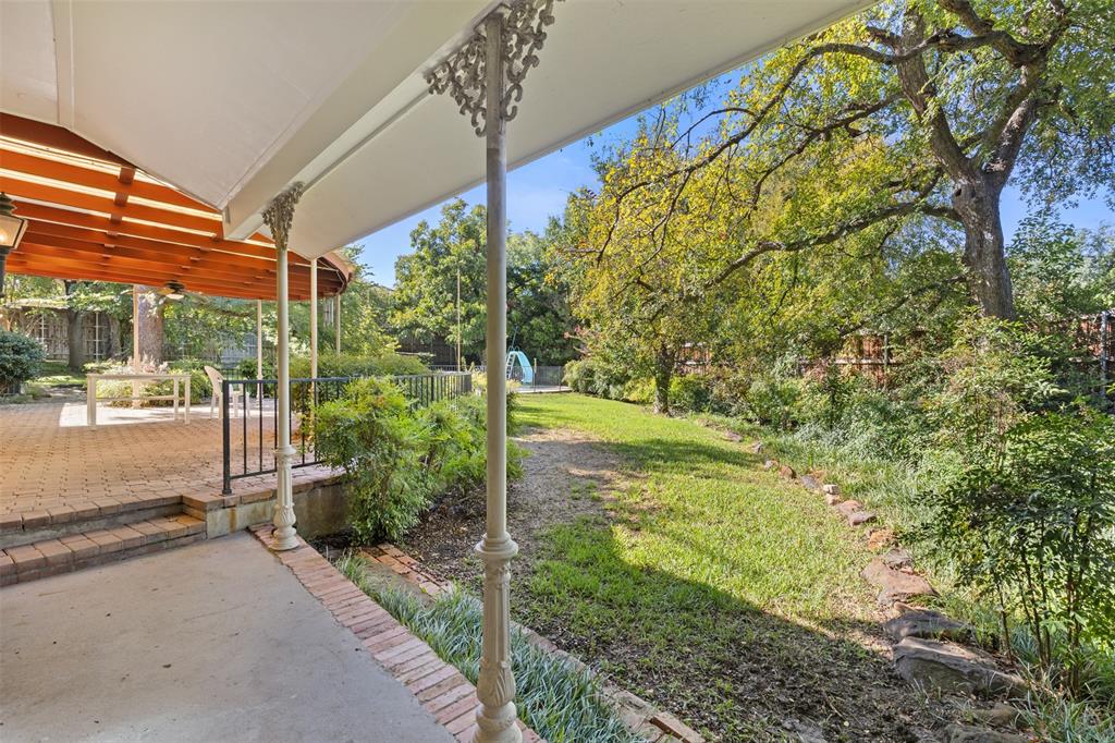 7010 S Janmar Drive, Dallas, TX 75230