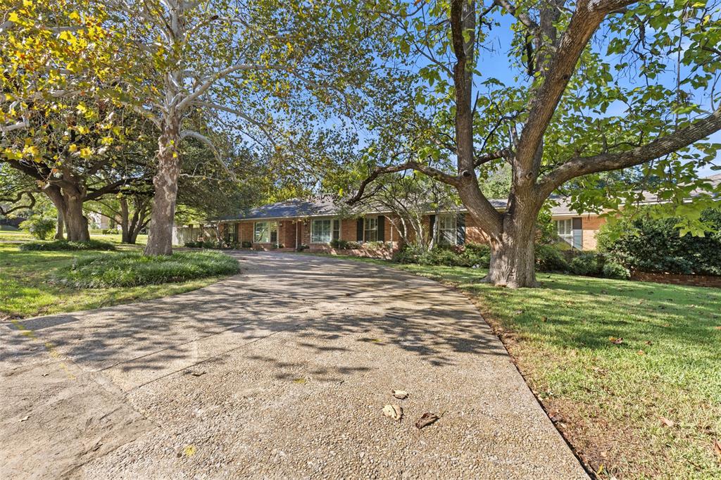 7010 S Janmar Drive, Dallas, TX 75230