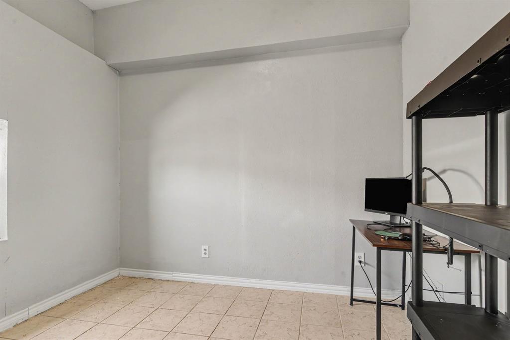 1633 Windsor Drive, Mesquite, TX 75149