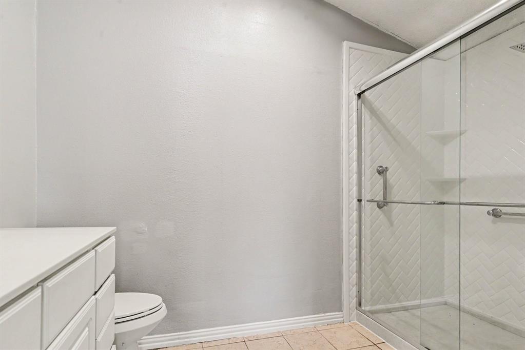 1633 Windsor Drive, Mesquite, TX 75149