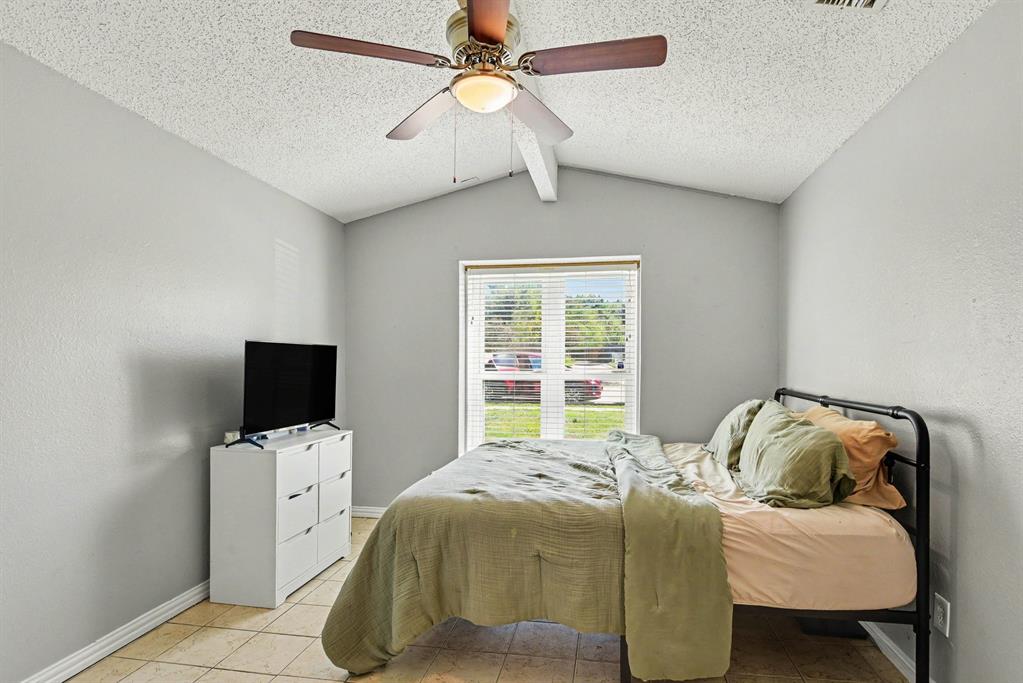 1633 Windsor Drive, Mesquite, TX 75149