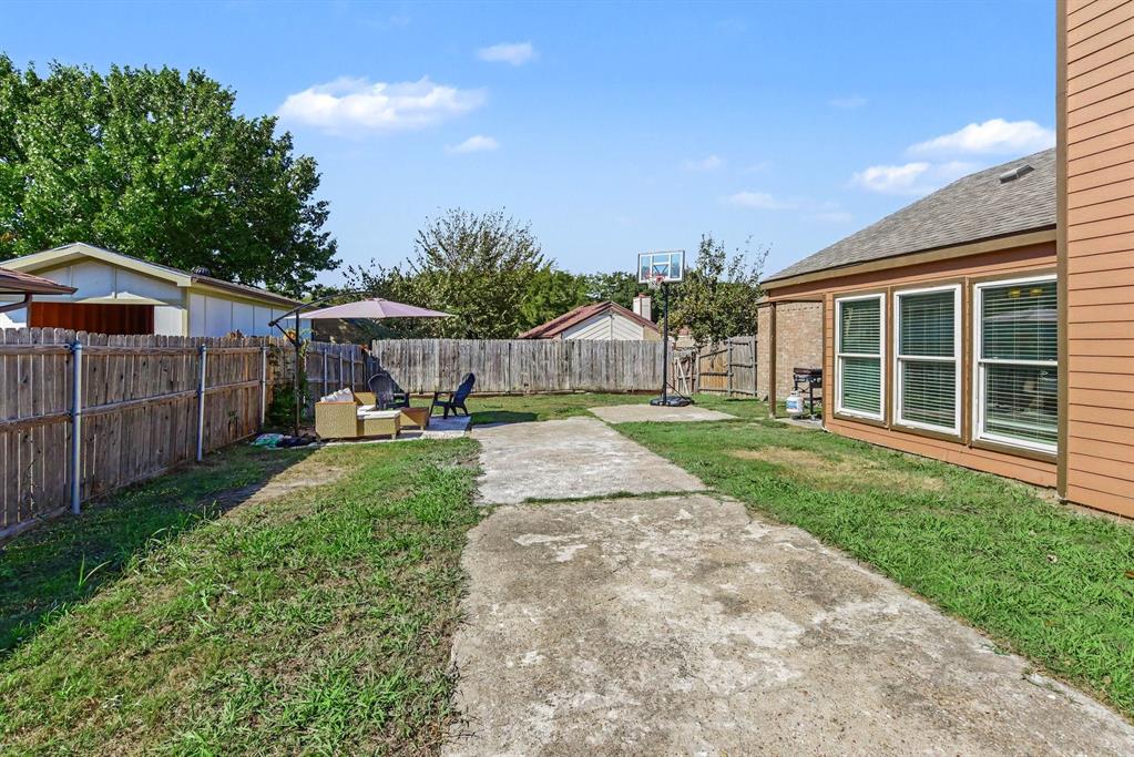 1633 Windsor Drive, Mesquite, TX 75149