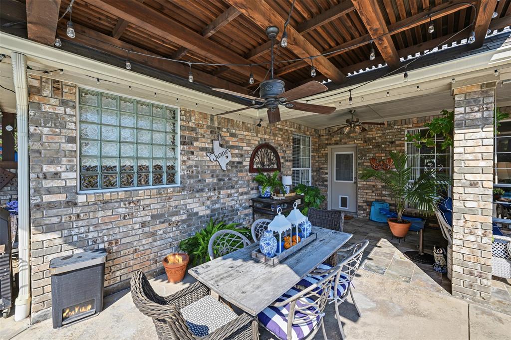 8955 Leslie Court, Benbrook, TX 76126