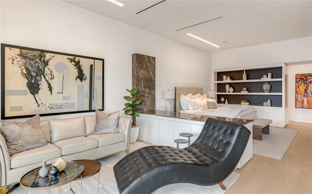 1717 Arts Plaza, #2303, Dallas, TX 75201