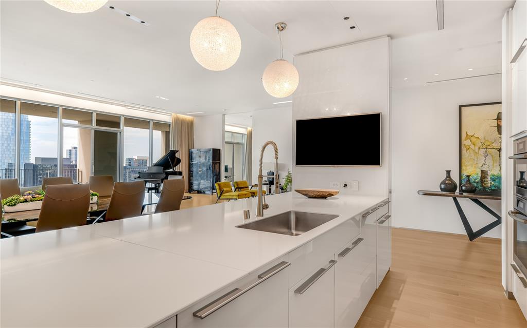 1717 Arts Plaza, #2303, Dallas, TX 75201