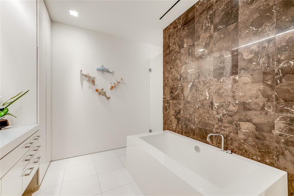1717 Arts Plaza, #2303, Dallas, TX 75201