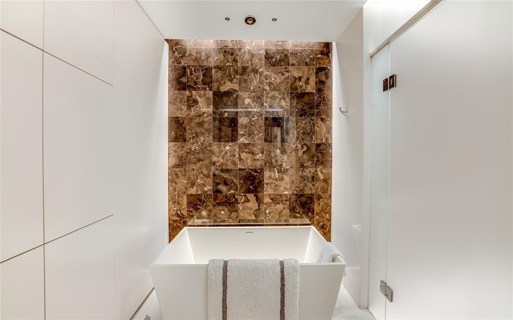 1717 Arts Plaza, #2303, Dallas, TX 75201