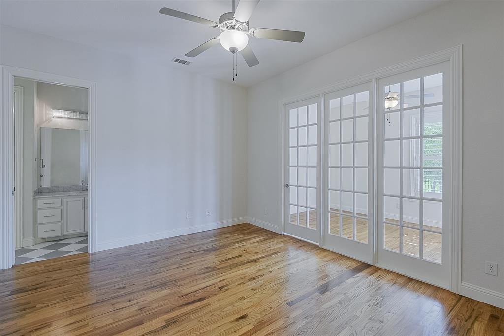 228 Katy Lake Drive, Waxahachie, TX 75165
