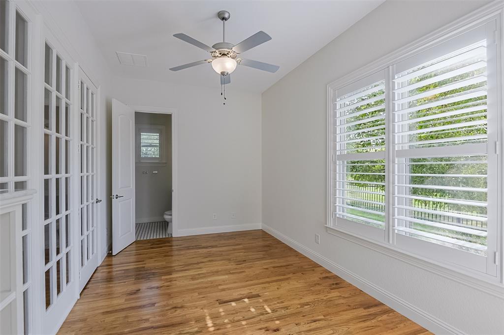 228 Katy Lake Drive, Waxahachie, TX 75165