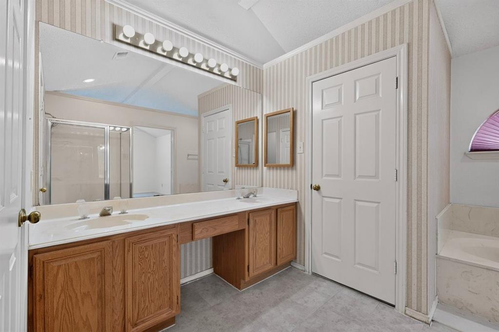 2318 Bent Bow Drive, Garland, TX 75044