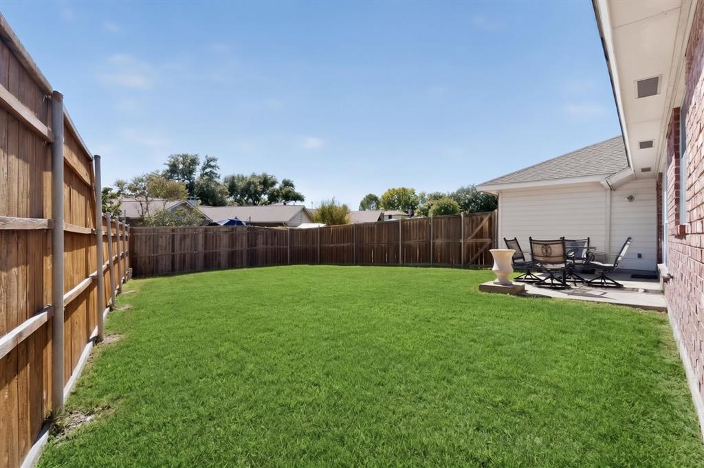 2318 Bent Bow Drive, Garland, TX 75044