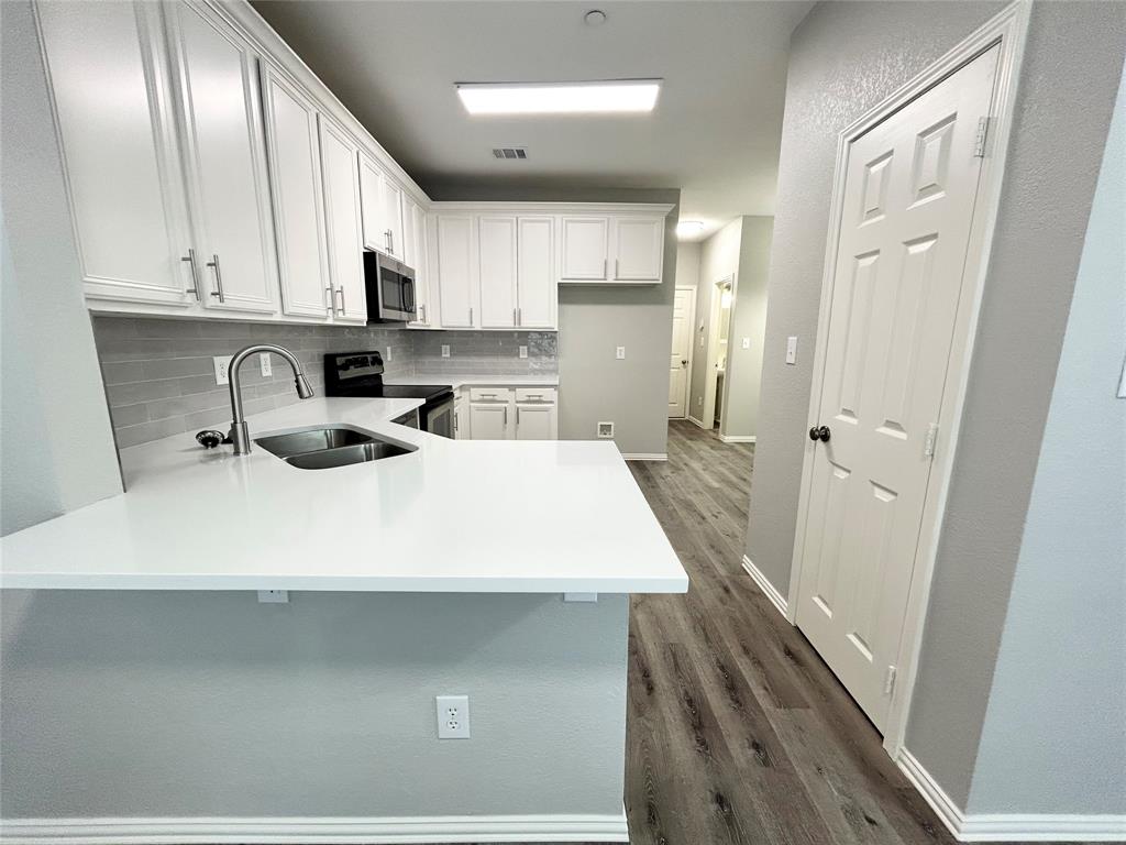 8517 Hunters Trace Lane, Plano, TX 75024