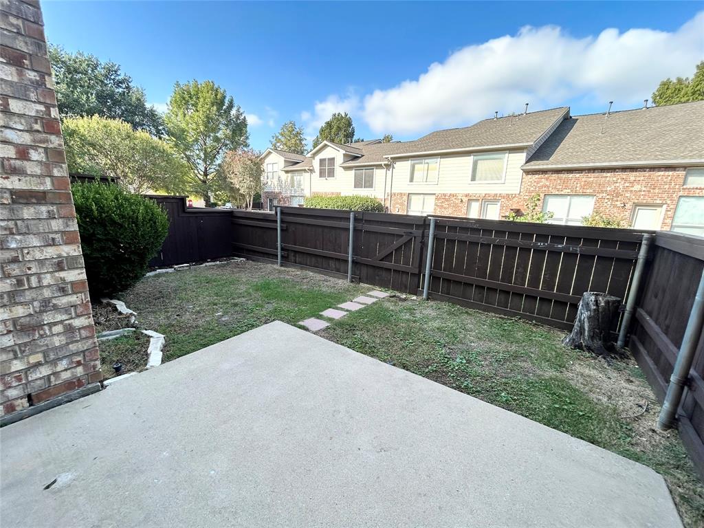 8517 Hunters Trace Lane, Plano, TX 75024