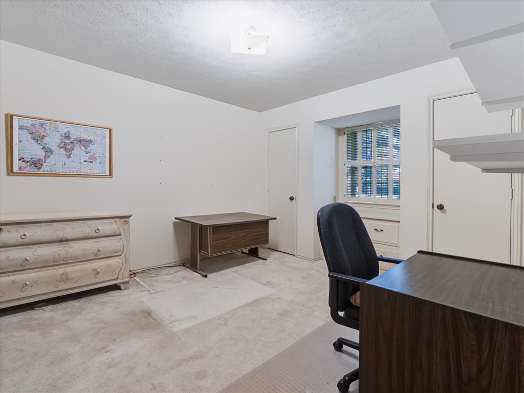6911 Brentfield Drive, Dallas, TX 75248