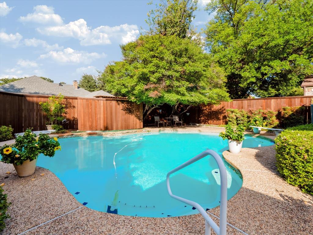 6911 Brentfield Drive, Dallas, TX 75248