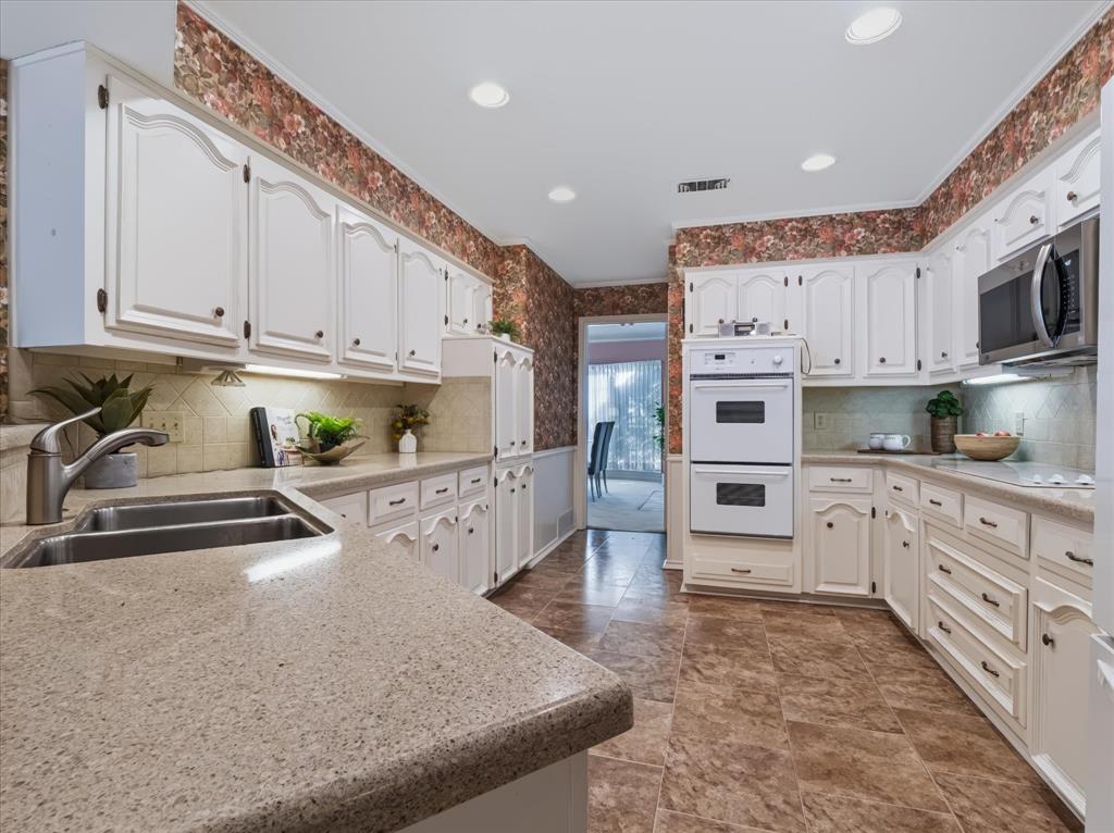 6911 Brentfield Drive, Dallas, TX 75248
