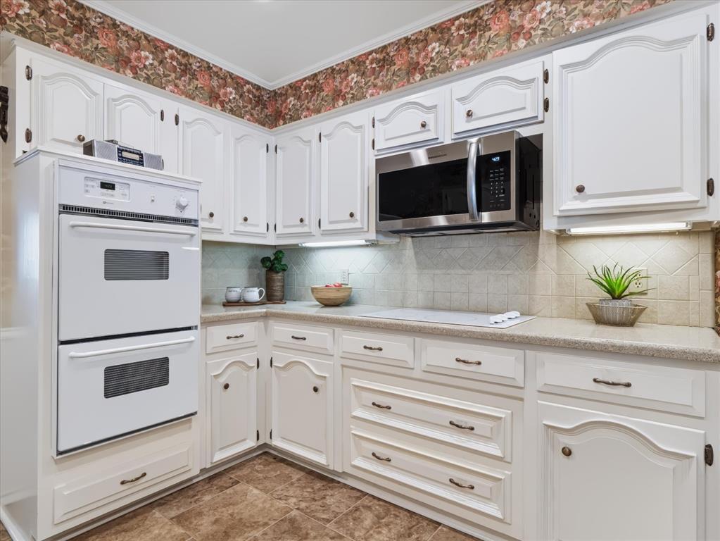 6911 Brentfield Drive, Dallas, TX 75248
