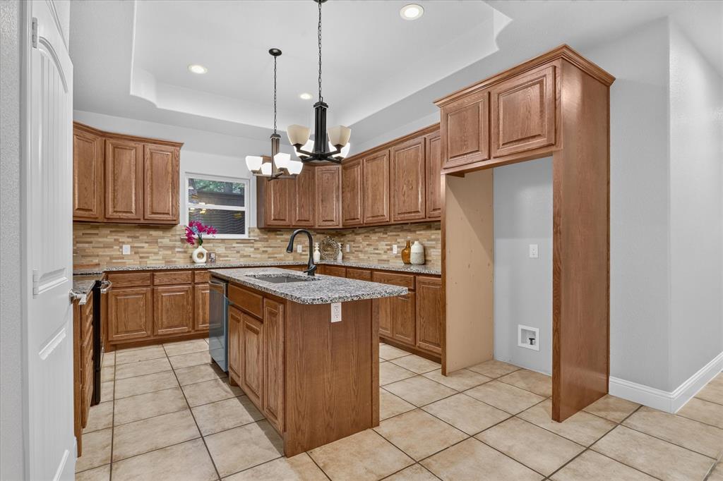 2505 Edd Road, Dallas, TX 75253