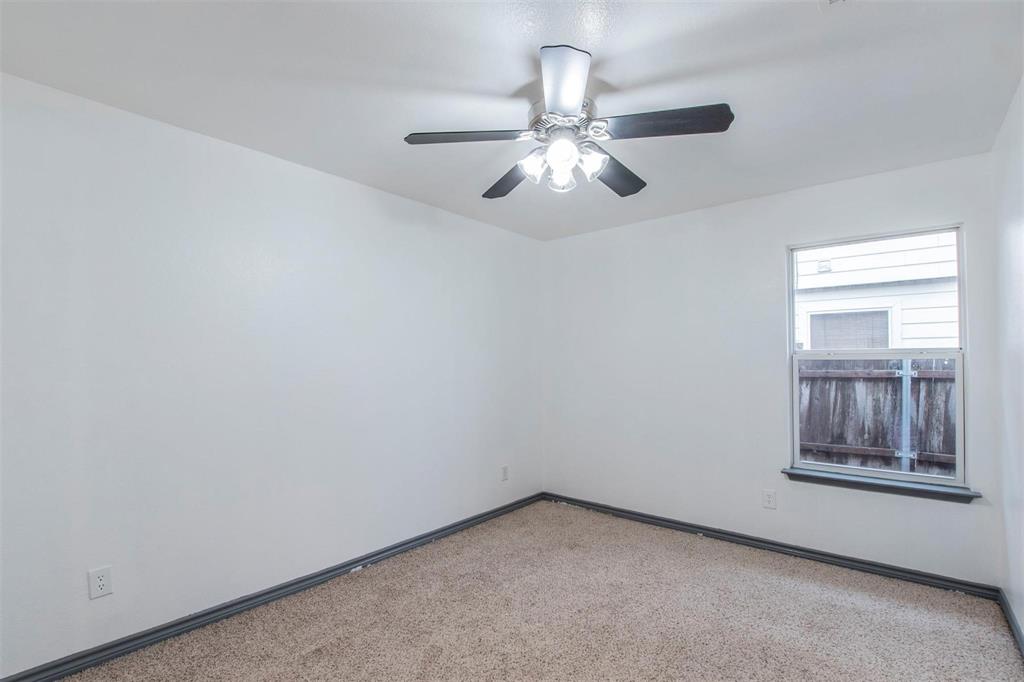 3142 Dusty Oak Drive, Dallas, TX 75227