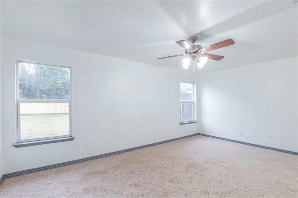 3142 Dusty Oak Drive, Dallas, TX 75227